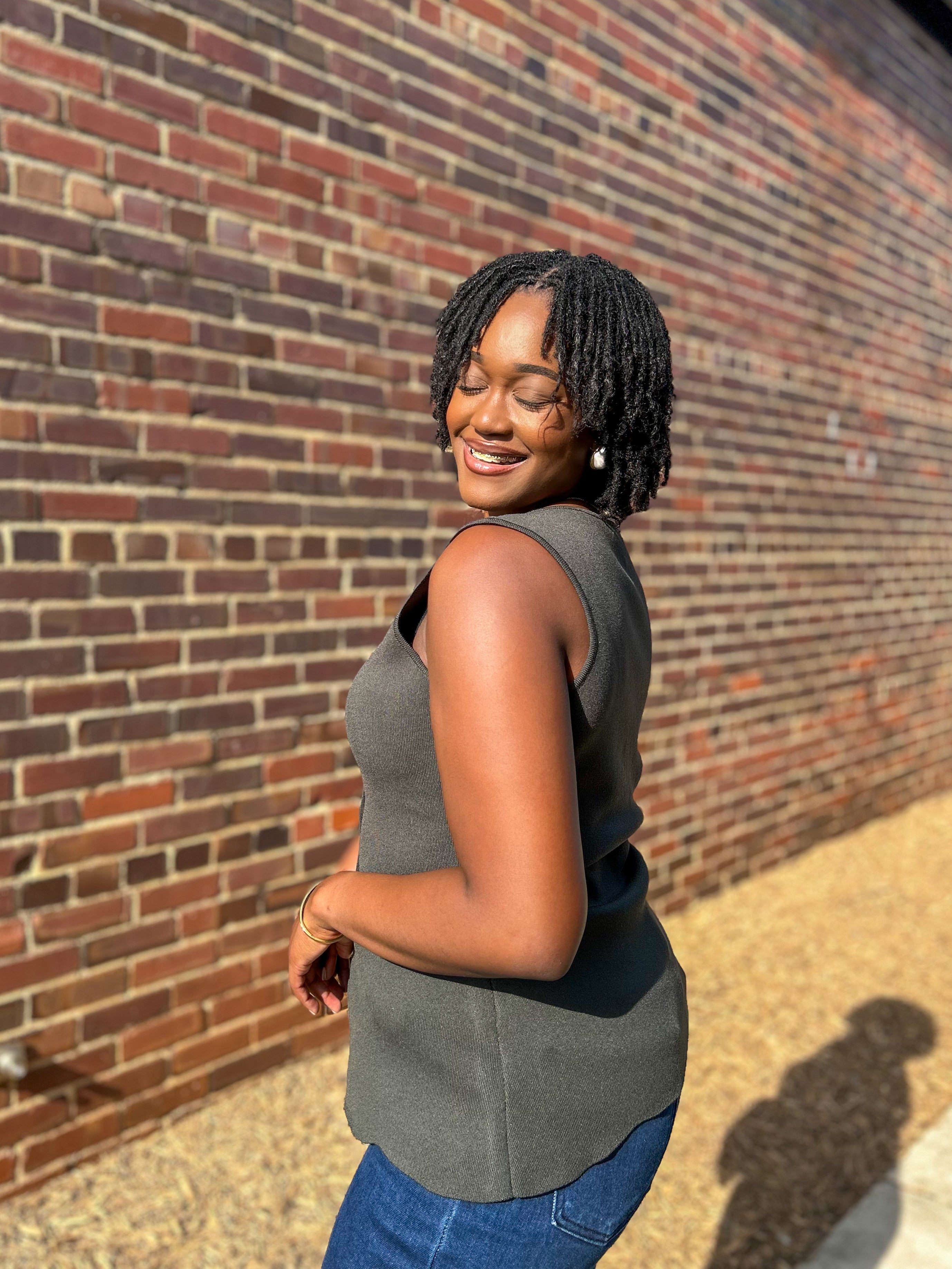 Grateful Sweater Vest (Olive)